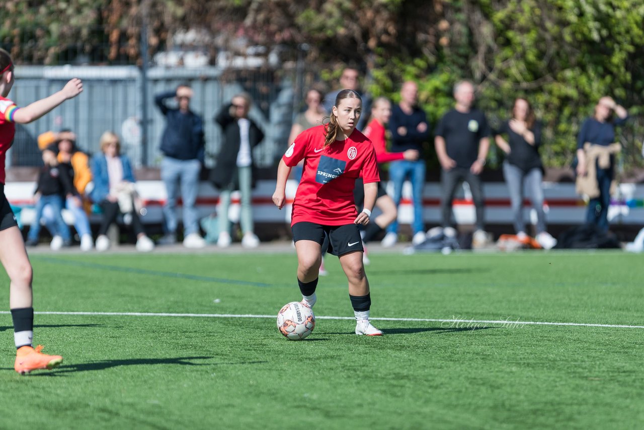 Bild 410 - wBJ FC St. Pauli - Eimsbuetteler TV : Ergebnis: 3:4